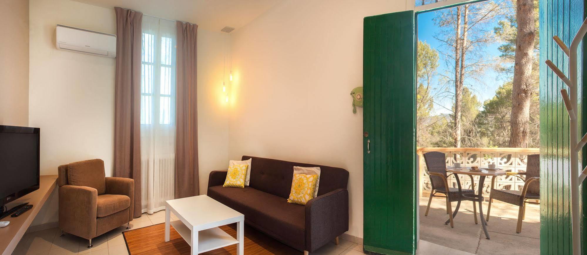 Balneario De Cofrentes Hotell Eksteriør bilde